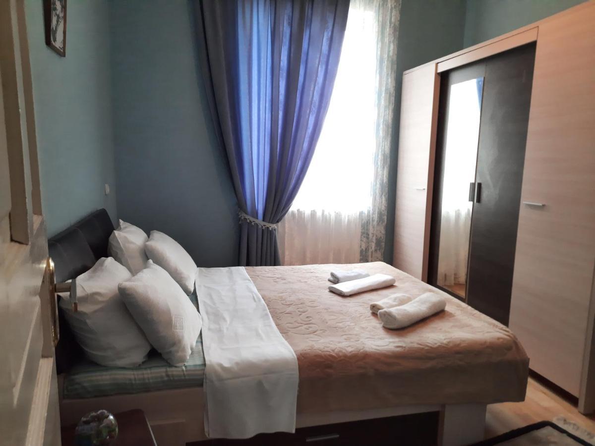 Sisi Guest House Kutaisi Exterior photo