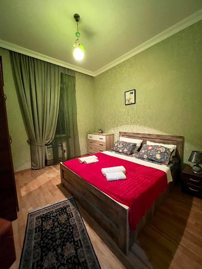 Sisi Guest House Kutaisi Exterior photo